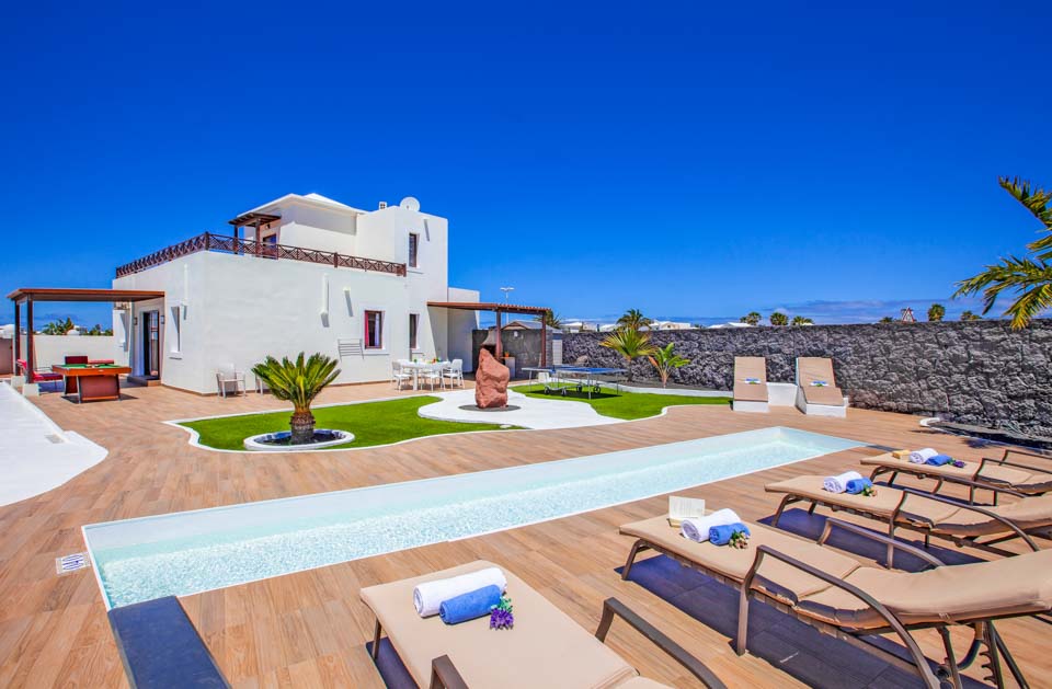 Villa Esmeralda, Playa Blanca, Lanzarote | Solmar Villas